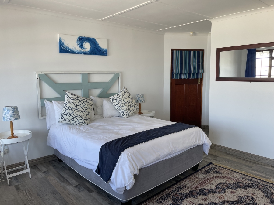 7 Bedroom Property for Sale in Wilderness Central Western Cape